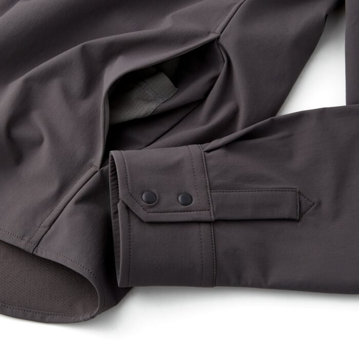 Everyday Overshirt in Graphite - Image 8