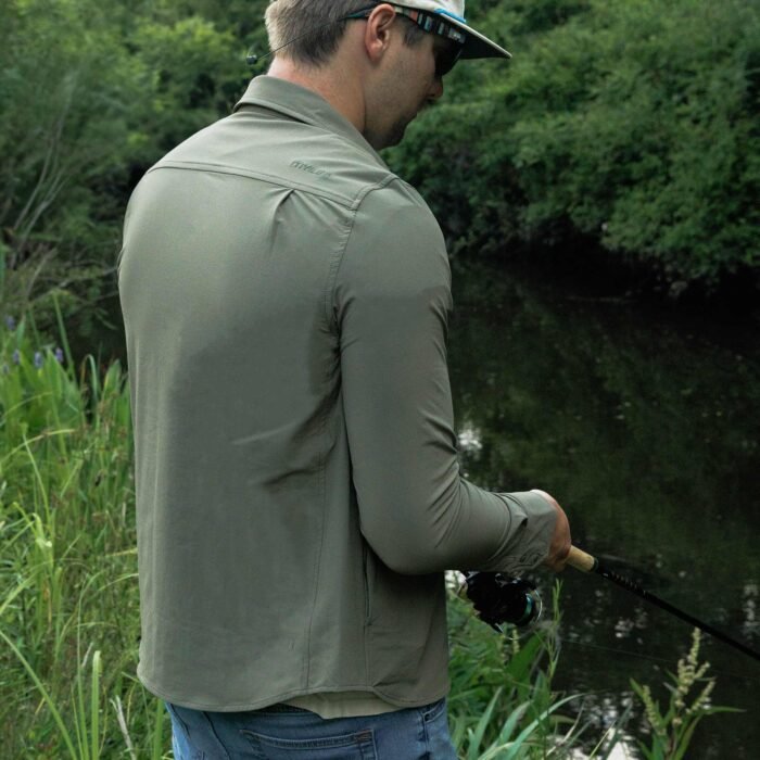 Everyday Overshirt in Dusky Green - Image 3